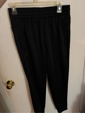 Under Armour Black Men's Joggers - Elastic Waist, Side Pockets